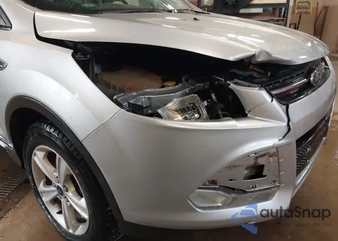 2016 Ford Escape Se из США, поврежденный, VIN 1FMCU9G95GUA77522